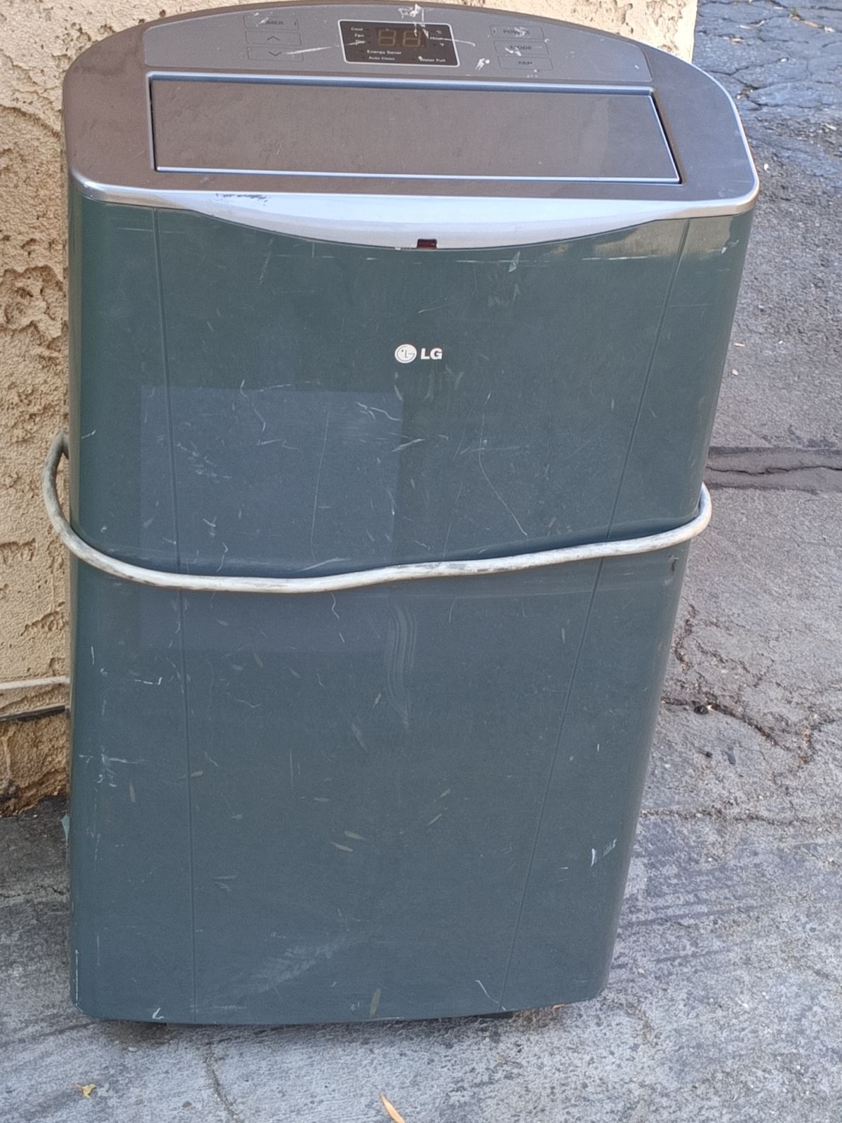 LG Air Conditioner $300