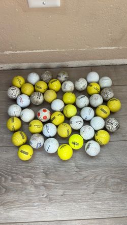 Lot of 45 golf balls