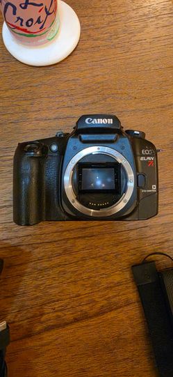 CANON EOS ELAN 7E
