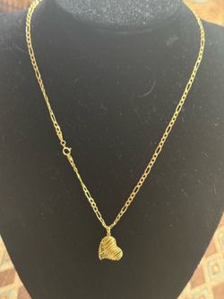 18k Italy Gold Figaro Necklace and Heart Pensent
