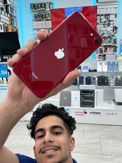 iPhone 8! Blow Out Sale!