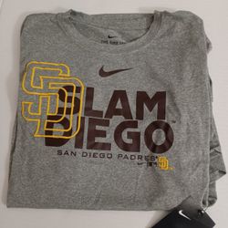Padres Medium Nike Men’s Slam Diego Dri-Fit Tee 