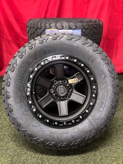 Hardrock 6x139.7 17x9.0 Chevy Silverado 6 Lug 17 Inch Wheels and Tires