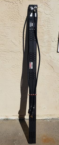 GEIST 24-Outlet Network Powerstrip