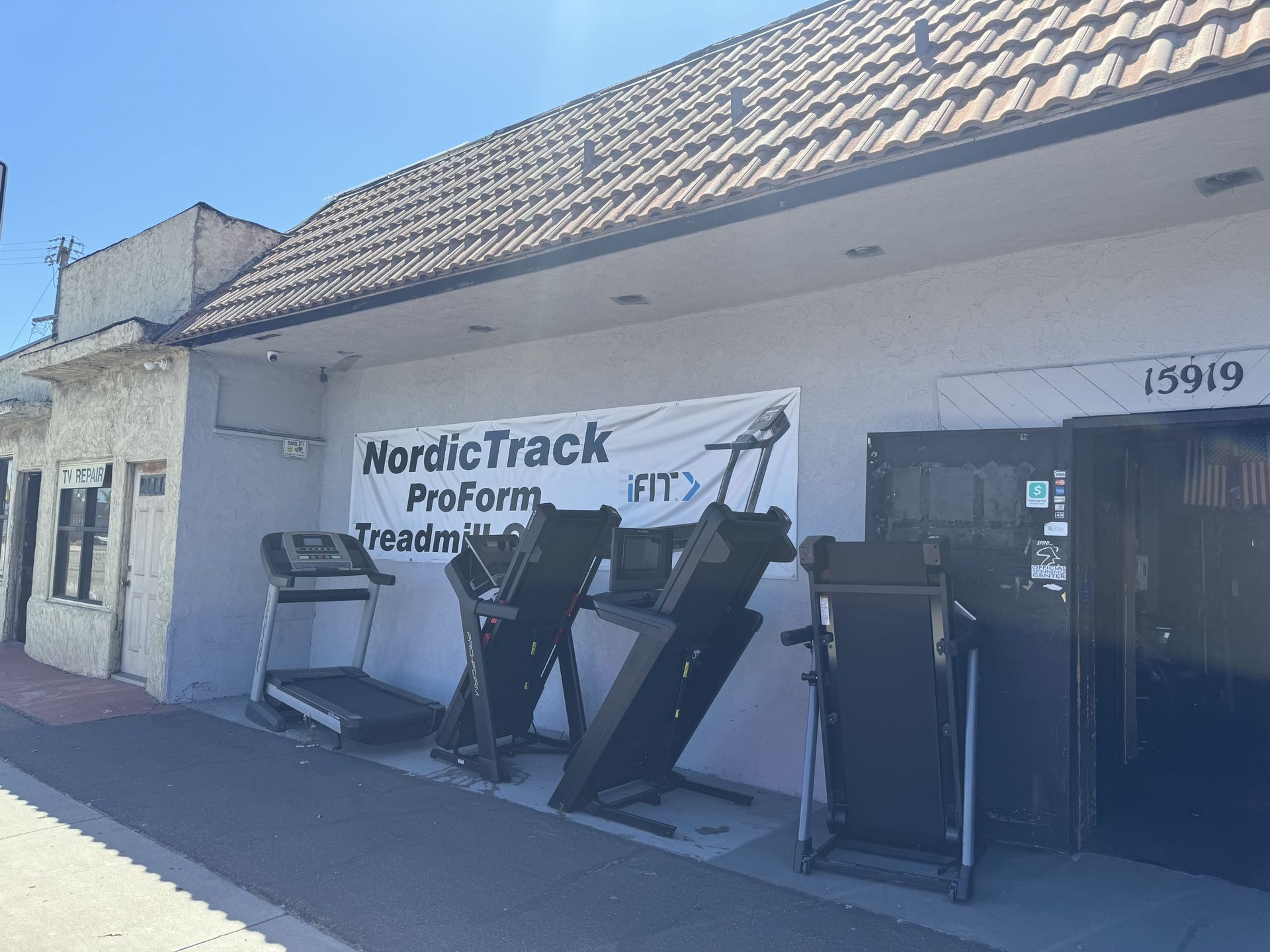 Treadmill Blowout sale