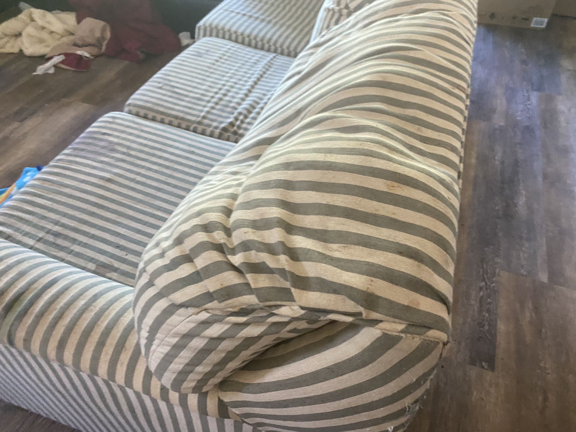 Hide A Bed Couch  $1