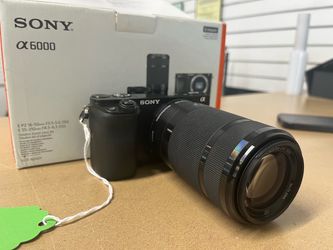 Sony a6000 Camera with 55-210mm Lens