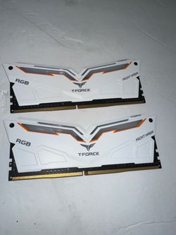 TEAMGROUP T-Force Night Hawk RGB 4000MHz