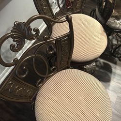 Beautiful Bar Stool Chair Set (2) 