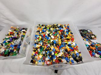 800 Lego Minifigures Minecraft City Star Wars Mix