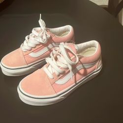 (Kids) size 11.5 Vans is