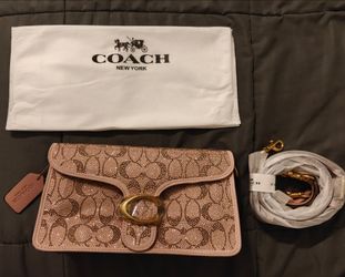Coach Tabby Shoulder Bag in Crystal Signature Jacquard