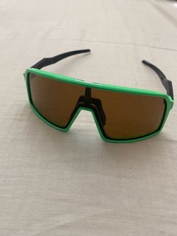 Oakley Sutro