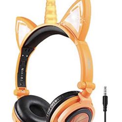 Headphone With Glowing Ears