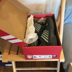 Brand New In Box! K-Swiss Men’s Hypercourt Supreme, Size 10