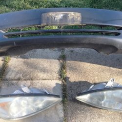 2004-05 Toyota Camry Bumper Cover/ Headlights