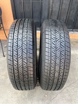 2 GOOD USED TIRES IN GREAT CONDITIONS 245/75R17 BRIDGESTONE TIRE $90 for the 2 tires PICKUP ONLY