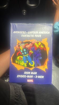 Marvel super hero comics / books