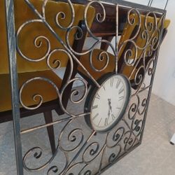 Accent Clock Art Wall Working Clock - Accent Decor Clock $50