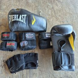 Training gloves, boxing