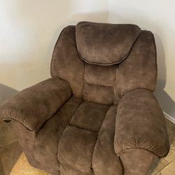  Manual Recliner 
