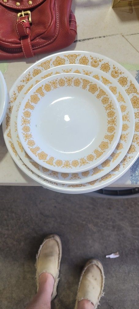 Set Of Vintage Corelle Dishes Butterfly Gold Pattern
