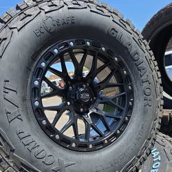17x9 EXTREME MUDDER