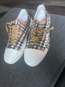 Burberry shoes  size 10  - 8008-143
