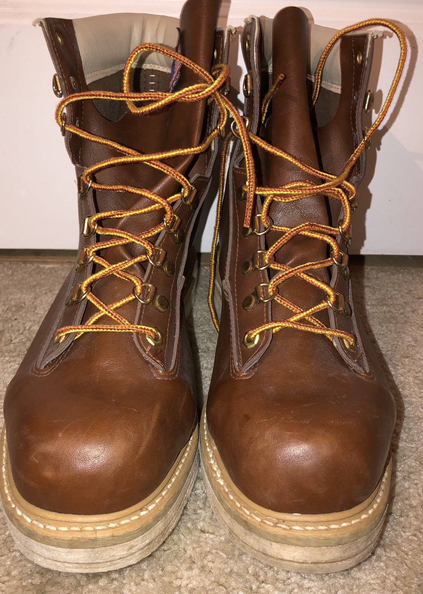 Simms wading boots men’s size 10 to 10-1/2