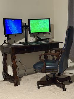 Immaculate Navy Blue Gooseneck executive Desk chair