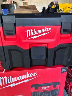Milwaukee Wet/Dry Vacuum