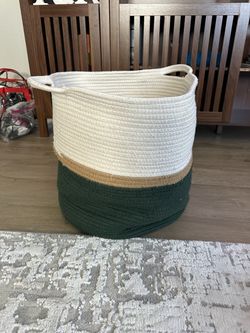 Multi-Tier Clip Hanger Organizer – MOVING OUT SALE