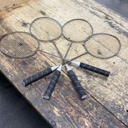 Badminton Racket Set