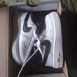 Nike air force size 7c