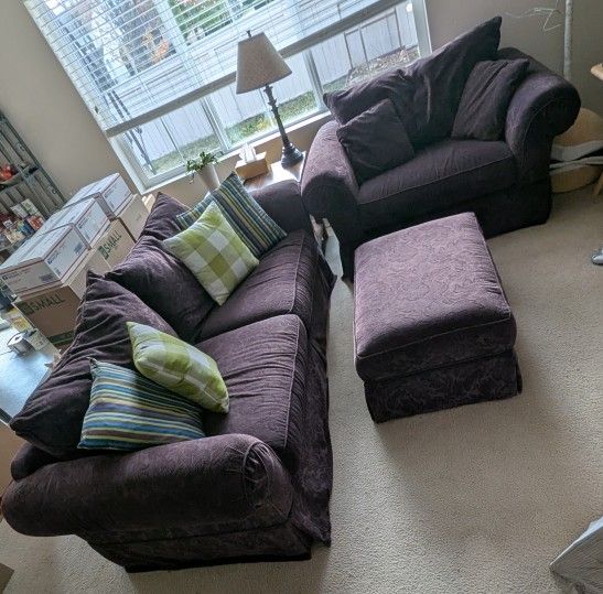 PENDING....FREE Sofa, Chair And Ottoman