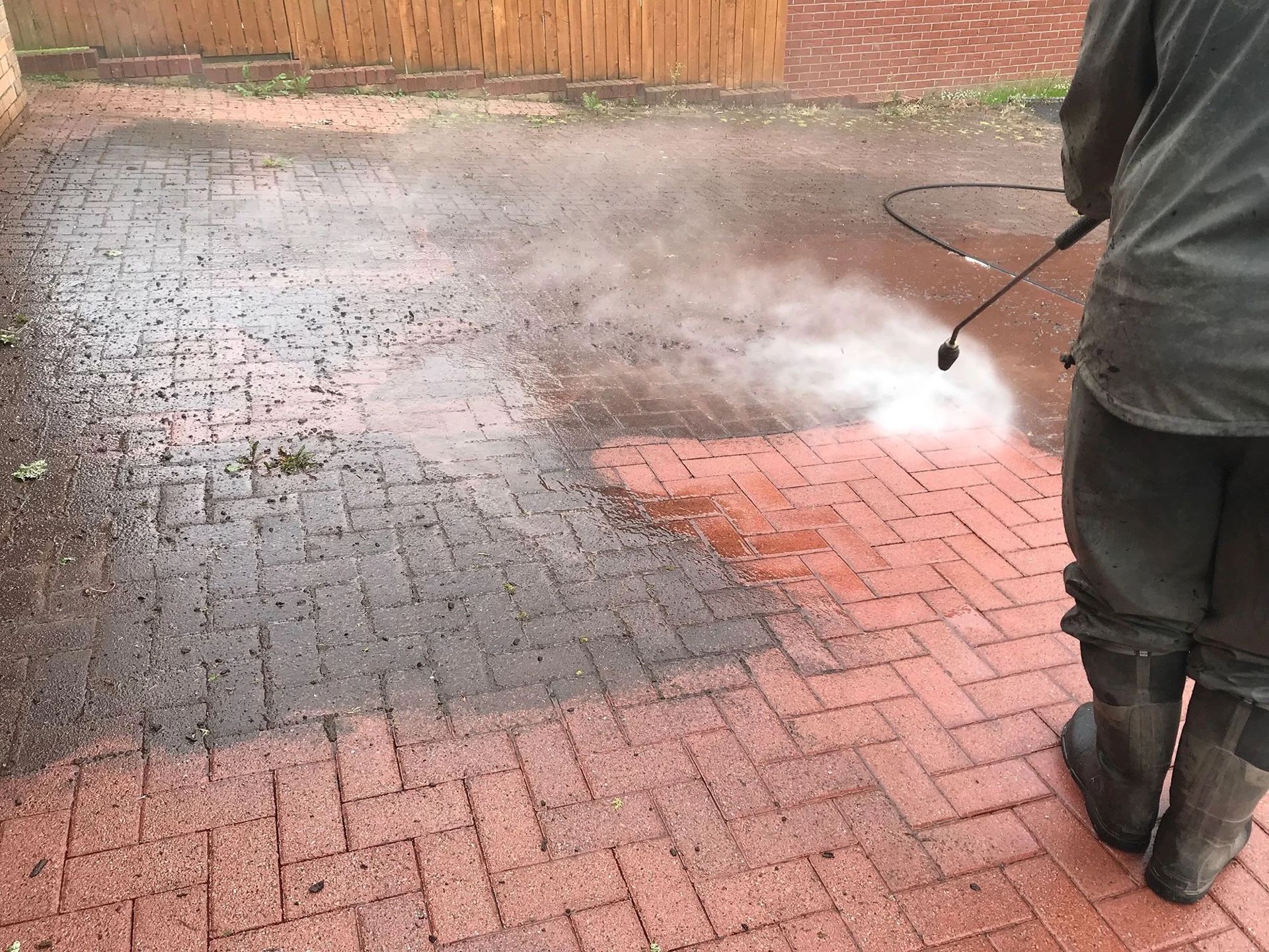 Drive Way Cleaning. $75 OFF