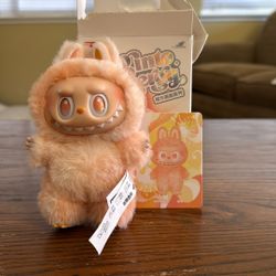 Labubu Big Into Energy- Happiness 