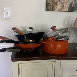 Pots , Pans & Plate bundle 