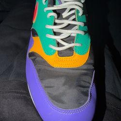 Nike Air Max Windbreaker size 10