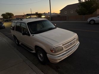 1996 Ford Explorer