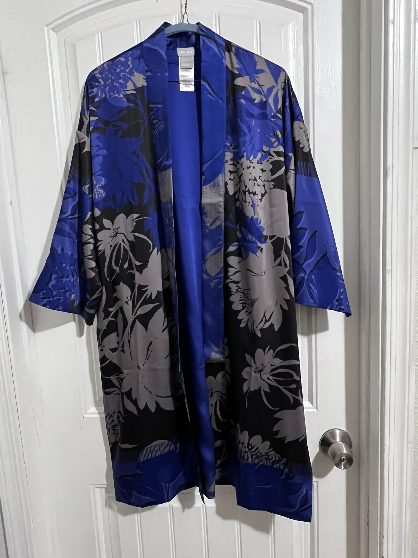 Chico’s Size 2 Kimono Robe (LIKE NEW)