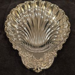 Large 14” Vintage Silverplate Clam Shell Tray – Ornate Floral Handle 