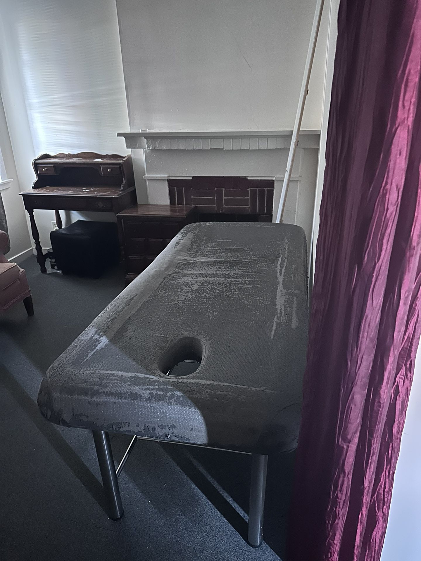 Massage Tables And Furniture