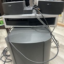 Bose Sound System  $200