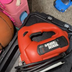 Black And Decker Electric Saw