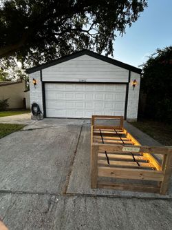 Bed frame Free