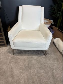 Accent chair