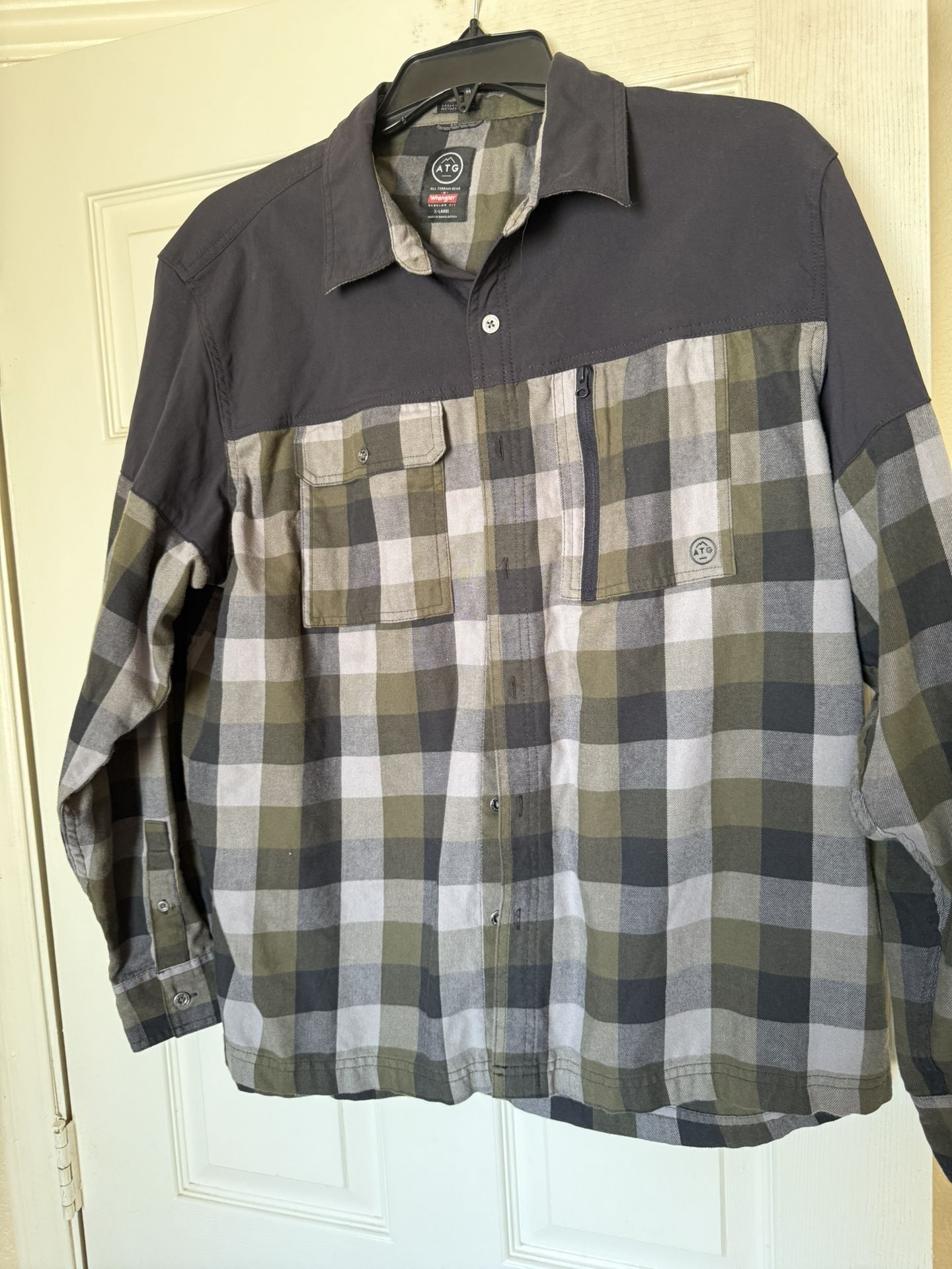 Men’s Long Sleeve Plaid Shirt- XL