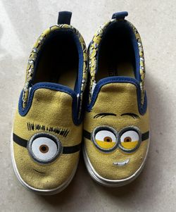 Toddler Minion Shoes $5