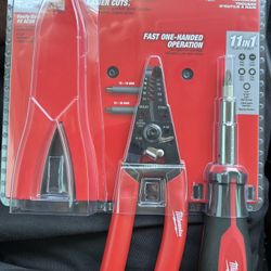 Milwaukee Strippers and screwdriver